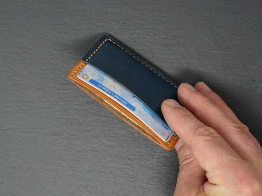 SLOT Wallet &lt;br&gt; Relaxed Collection &lt;br&gt;Medium Blue and London Tan