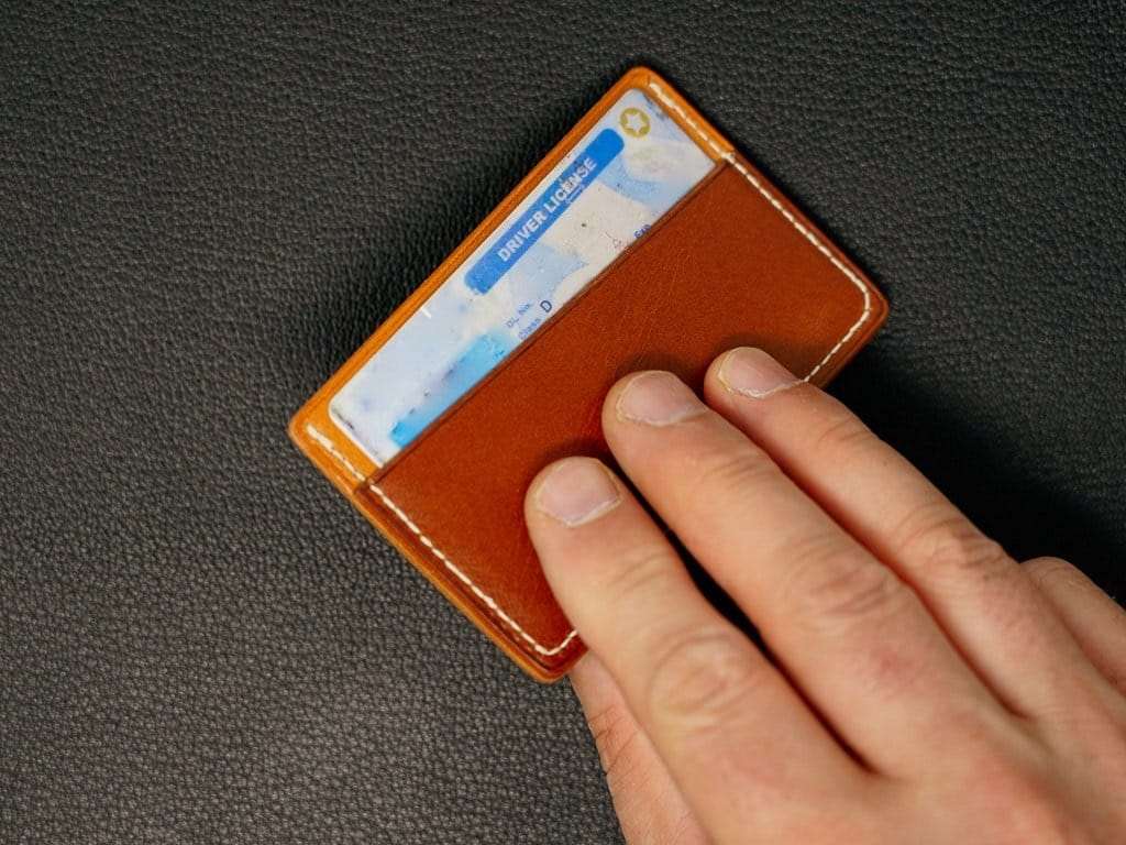 SLOT Wallet &lt;br&gt; Relaxed Collection &lt;br&gt;Chestnut and London Tan with White stitching