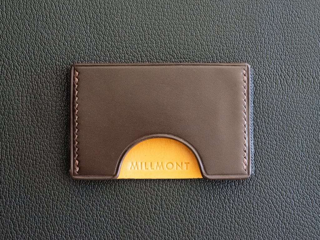FLEX Wallet <br> Signature Collection <br> Vachette Luxe <br>Chocolate
